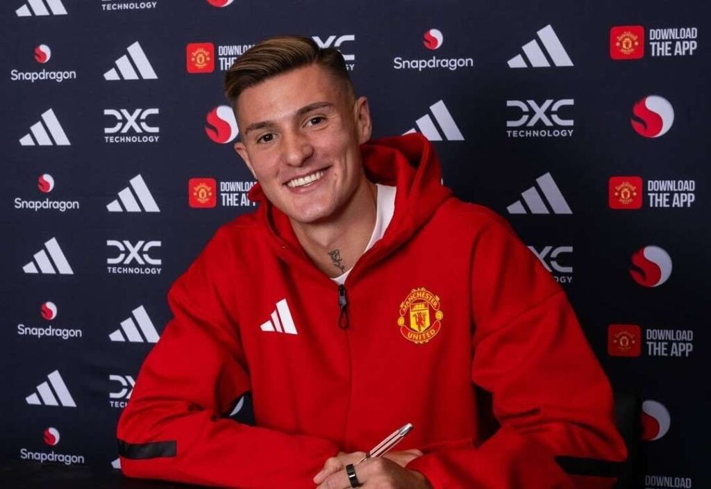 Sesko Signs for Man Utd in £74m Transfer Deal