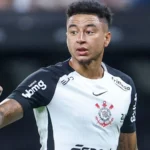 Lingard in Talks with Corinthians Over Move