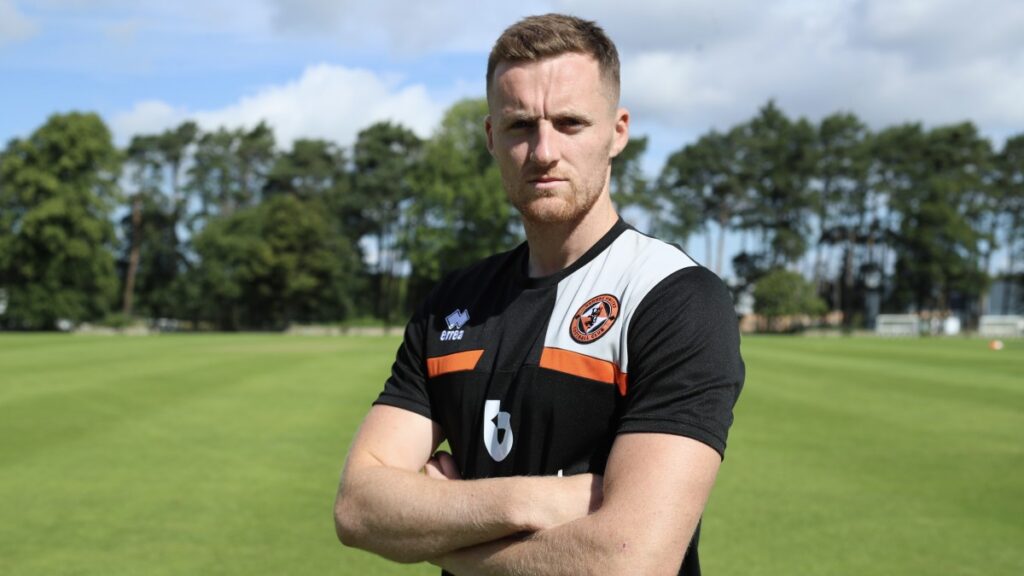 Walton Joins Cambridge on Emergency Loan Deal