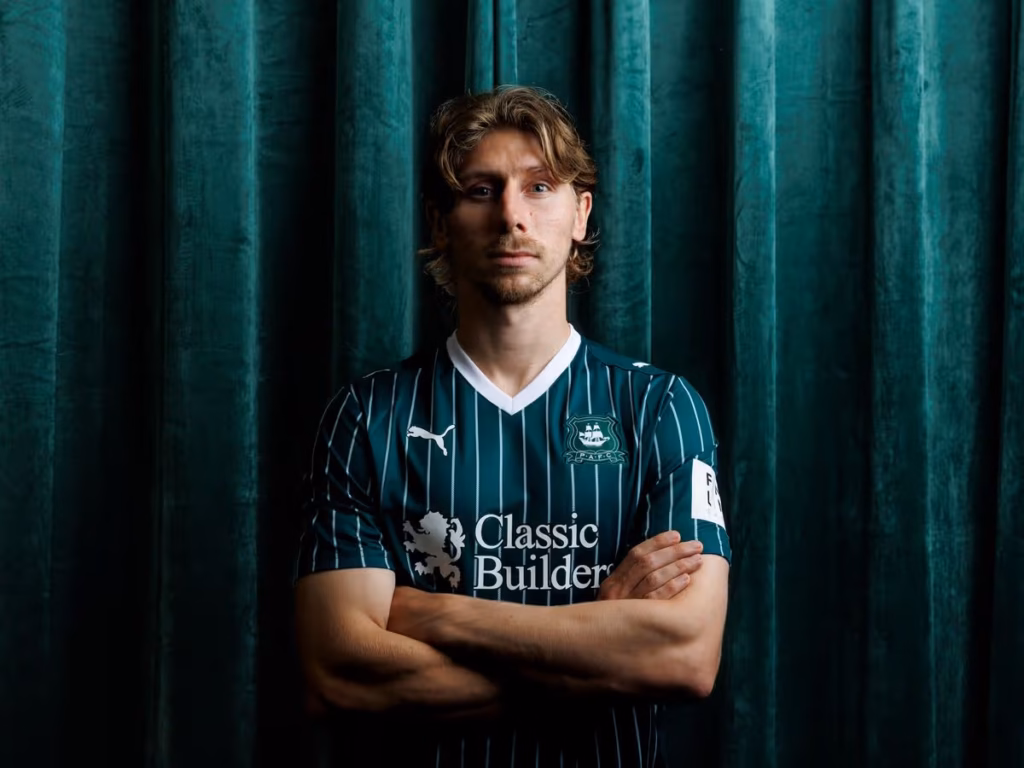 Plymouth Complete Move for Alex Hartridge