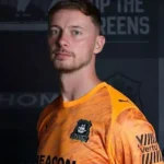 Wycombe Complete Move for Keeper Conor Hazard