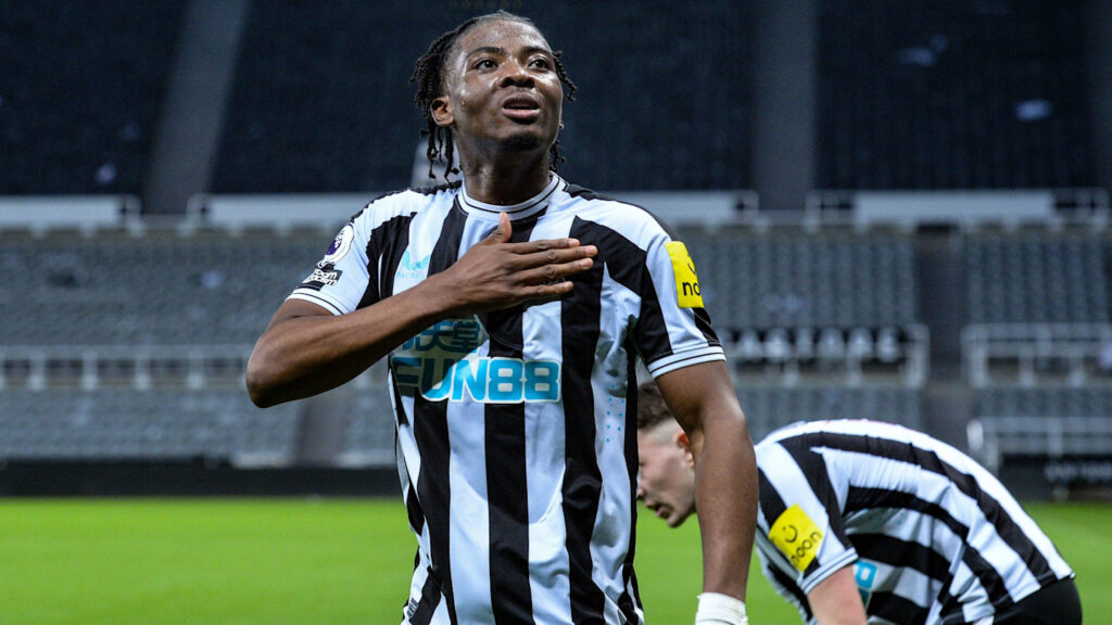 Torquay United Add Westendorf to Attack
