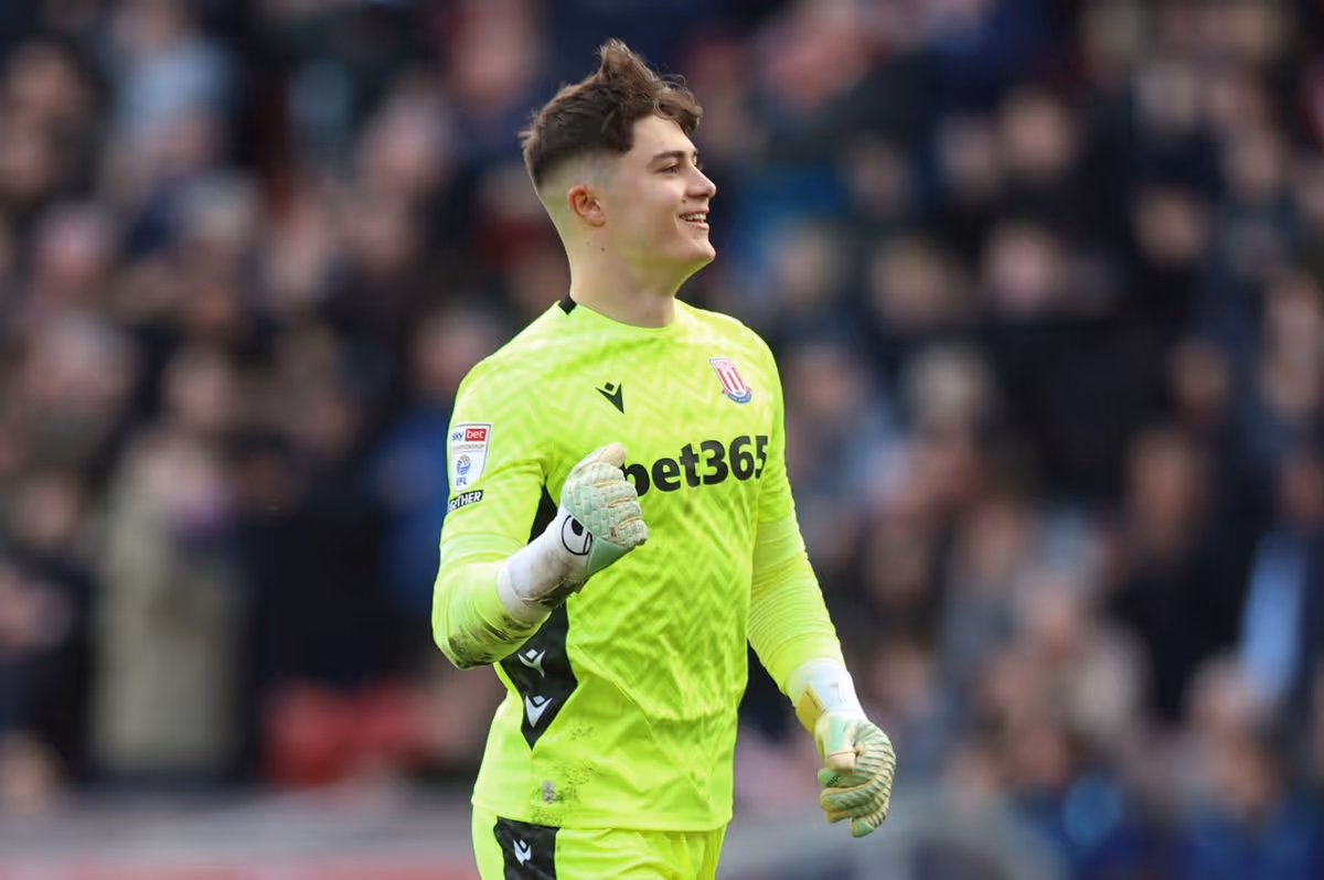 Doncaster Complete Loan Move for Simkin