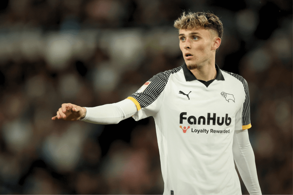 Derby Sign Clark in Deal From RB Salzburg