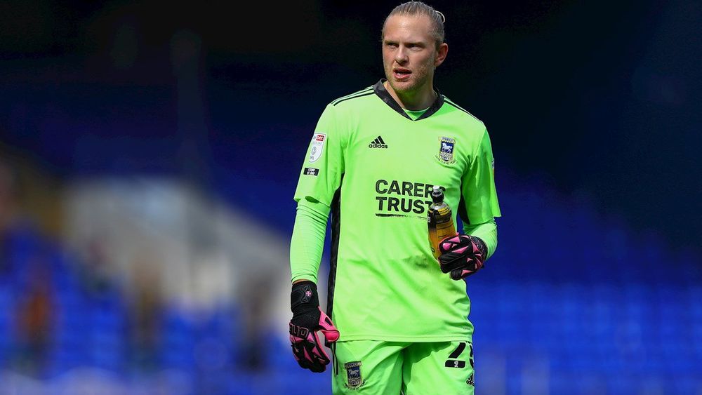Leicester City Bring in Ex-Preston Keeper Cornell